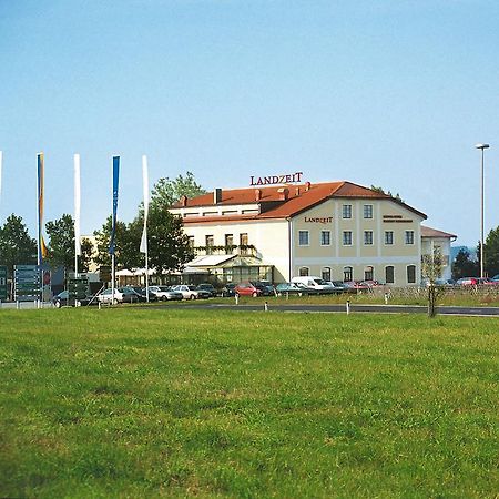 Landzeit Motor-Hotel St. Valentin Sankt Valentin Exterior foto